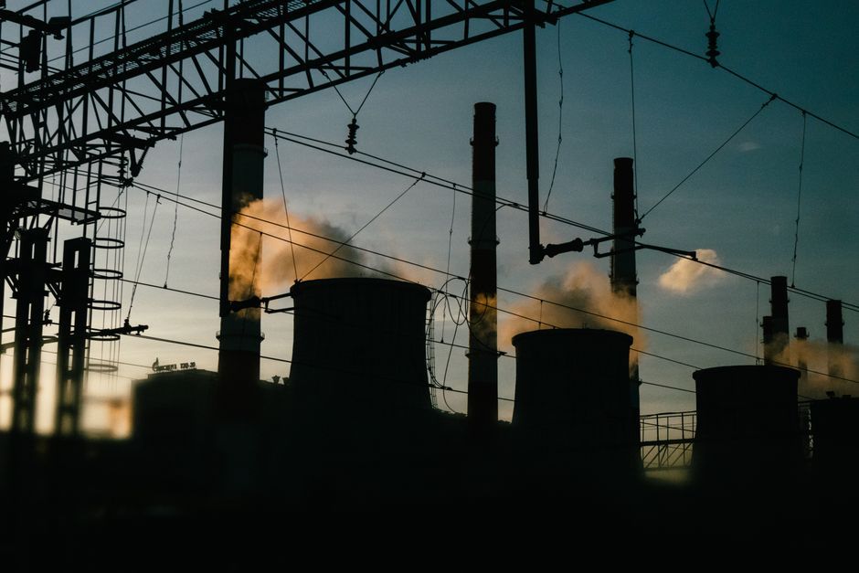 Социальная инженерия против ИИ-агентов: как BEC-атаки переходят на автономные системы