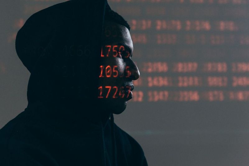 Новости о безопасности ИИ-инфраструктуры — атаки на ML-платформы (Hugging Face, 